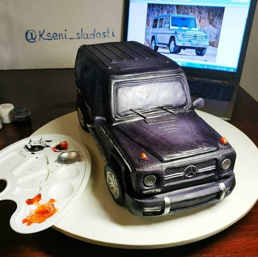 [Ксения Енакиевская] Торт Машина (2020)_0.jpg